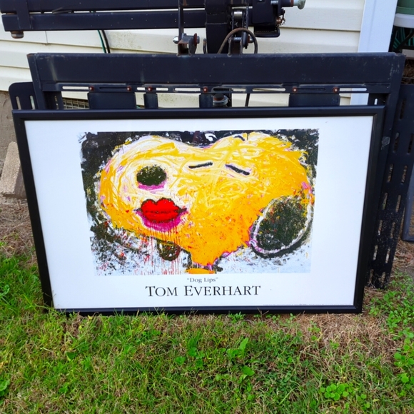 Tom Everhart Accents Tom Everhart Dog Lips Snoopy Peanuts 36x24